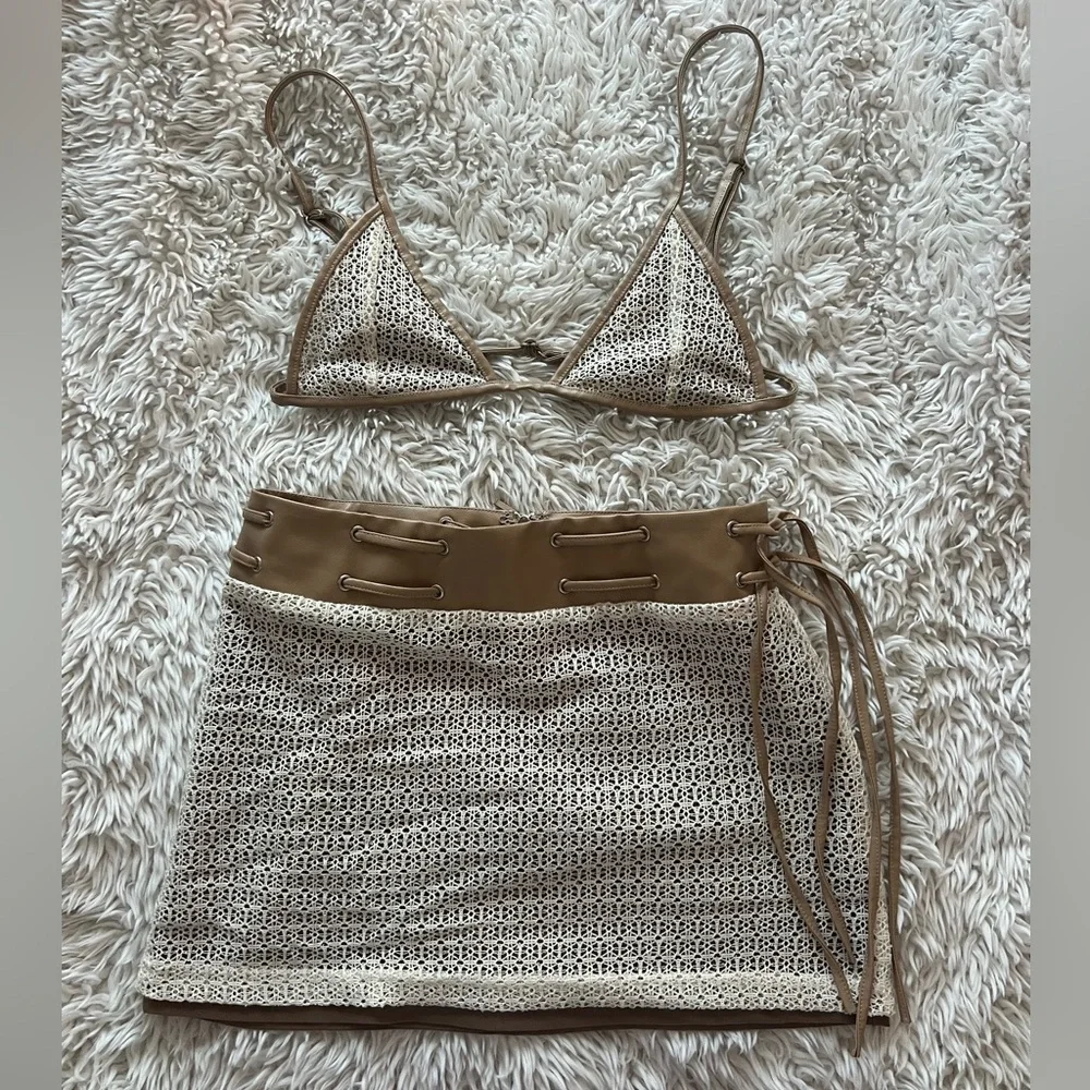 White Fox Skirt Set - Picture 2 of 7